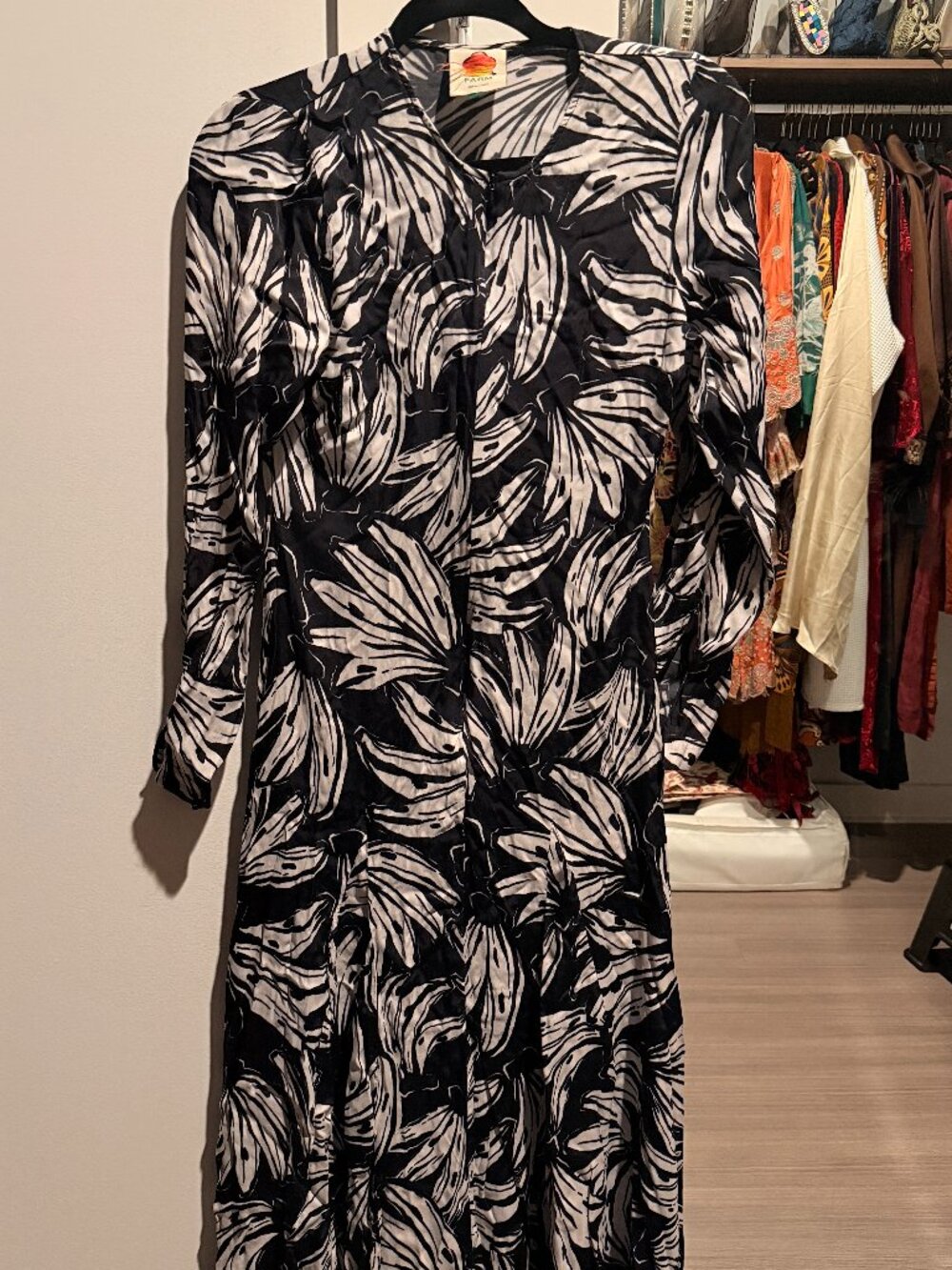Farm Rio Bossa Banana Black White Long Sleeve Dress Small - Picture 2 of 2